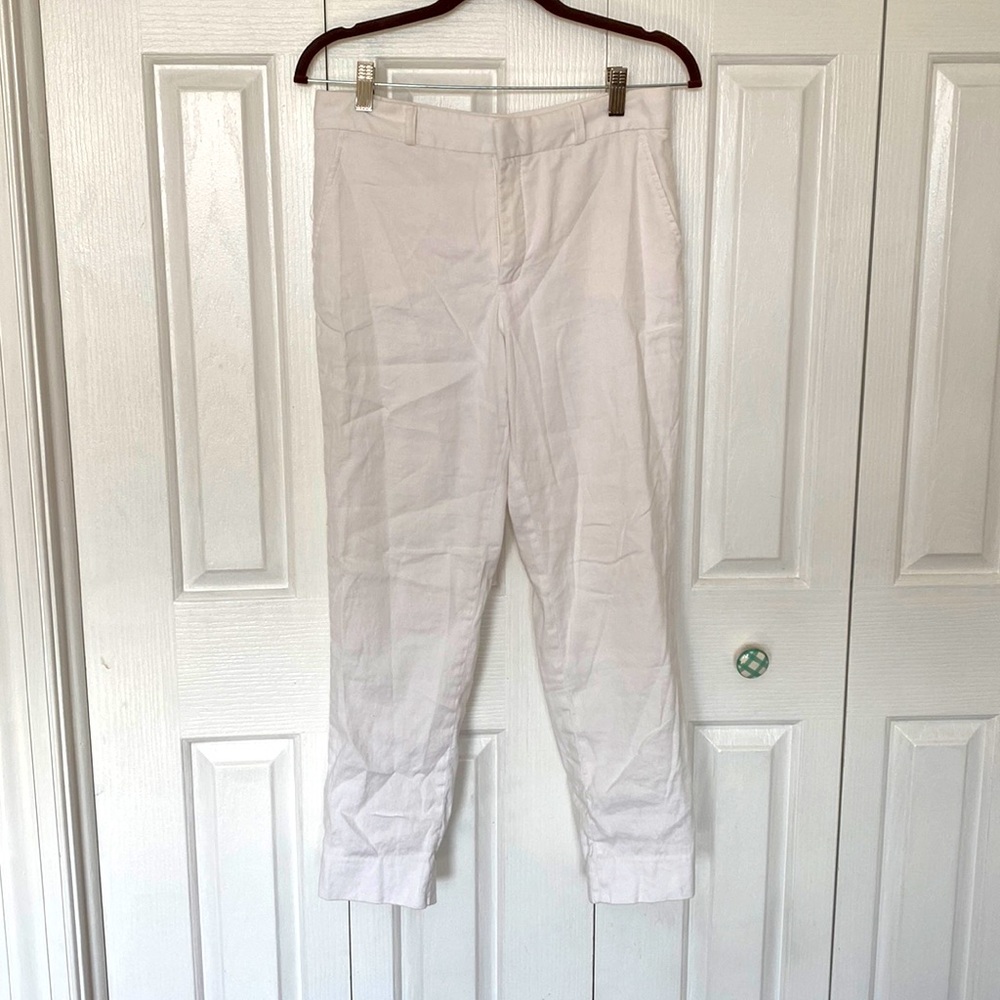 Banana Republic linen and cotton blend white pants